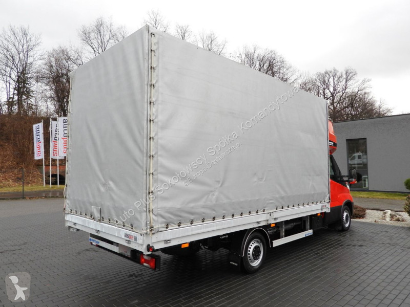 Furgoneta Iveco 35S18 DAILY