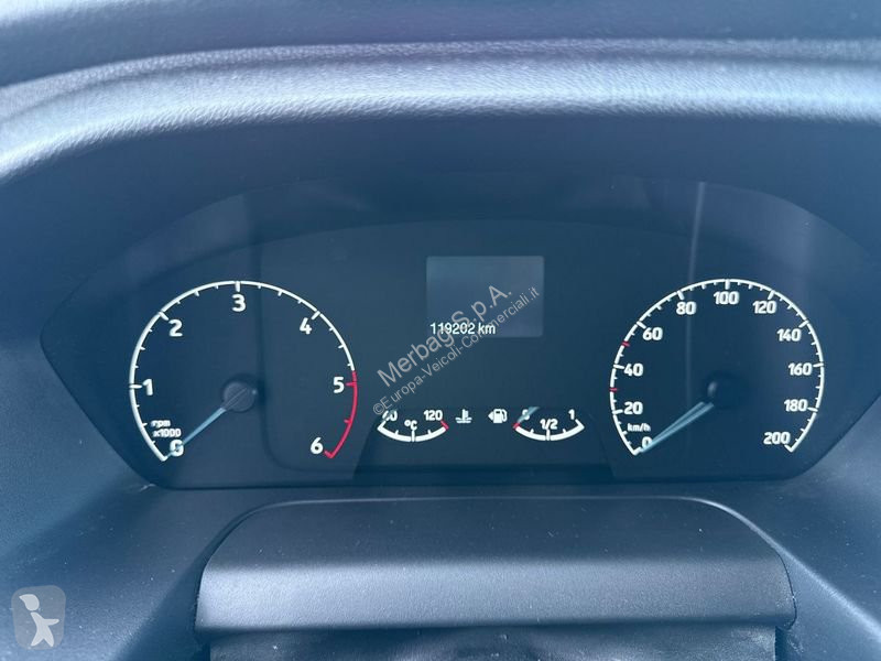 Furgoneta Ford 300 2.0 tdci MHEV 130cv Titanium...