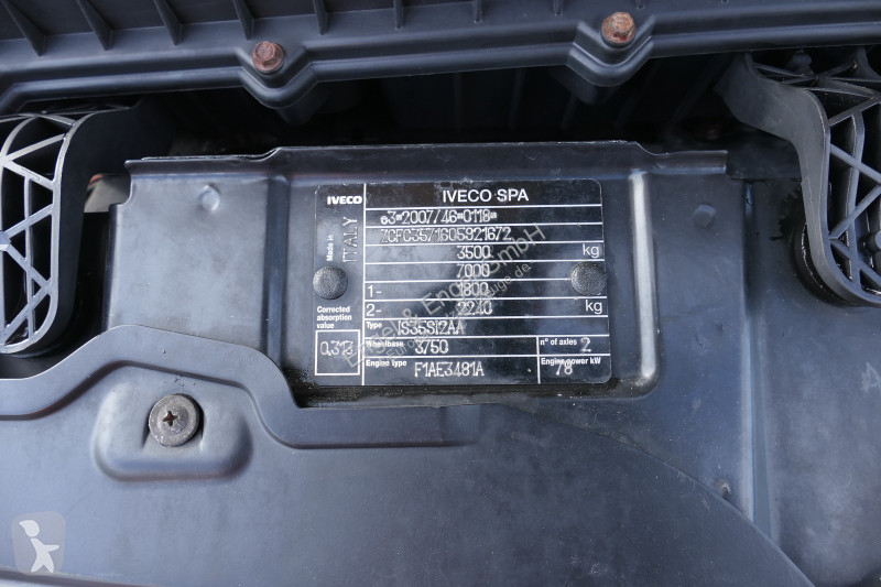 Коммерческий автомобиль Iveco Daily 35 S11 C30C...