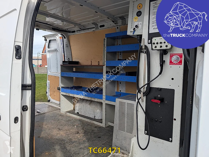 Samochód dostawczy Renault 145.35 nacelle