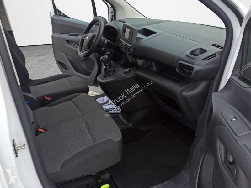 Лекотоварен автомобил Citroën III - van M 1.5...