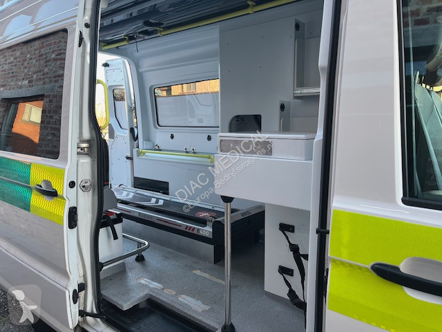 عربة نفعية MAN 2.0 ltr. Diesel L2H2 Ambulance