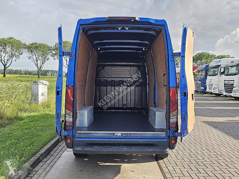 Bedrijfswagen Iveco 35S18 L2H2 3.0Ltr Automaat