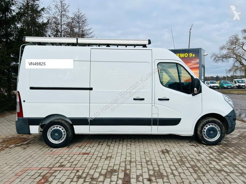 Furgoneta Renault 2.3