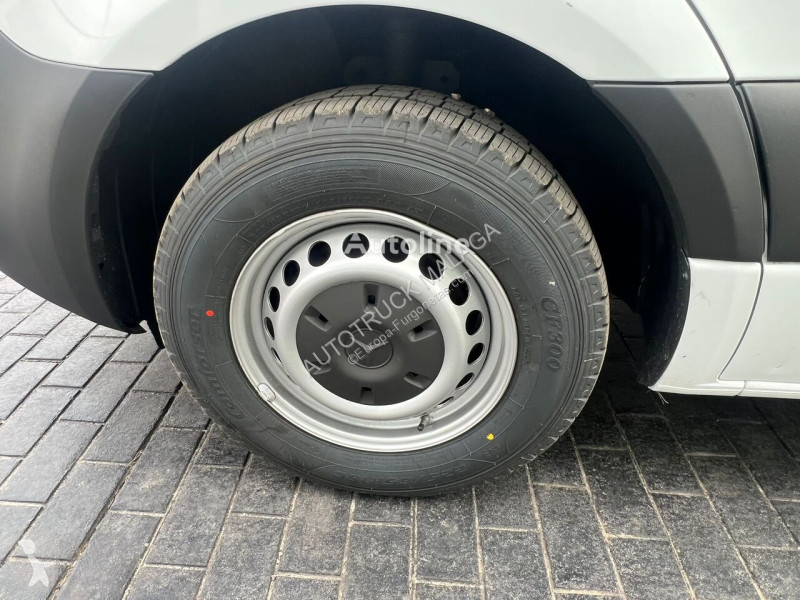 Furgoneta Mercedes 311