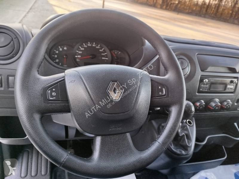 Samochód dostawczy Renault