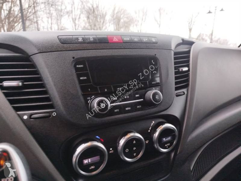 Samochód dostawczy Iveco