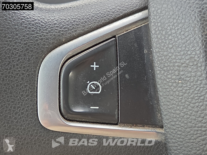 Furgoneta Renault L2H2 LED Aire acondicionado...