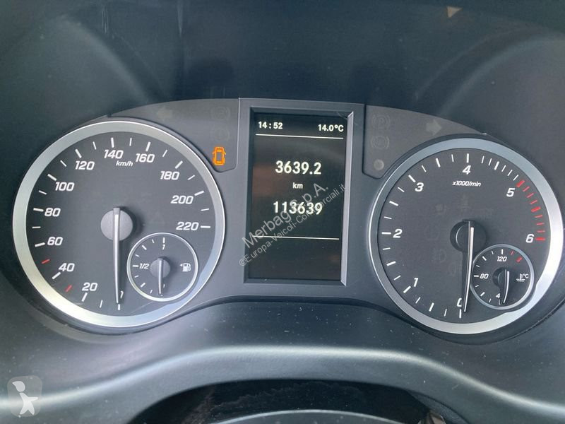 Samochód dostawczy Mercedes 116 F Long