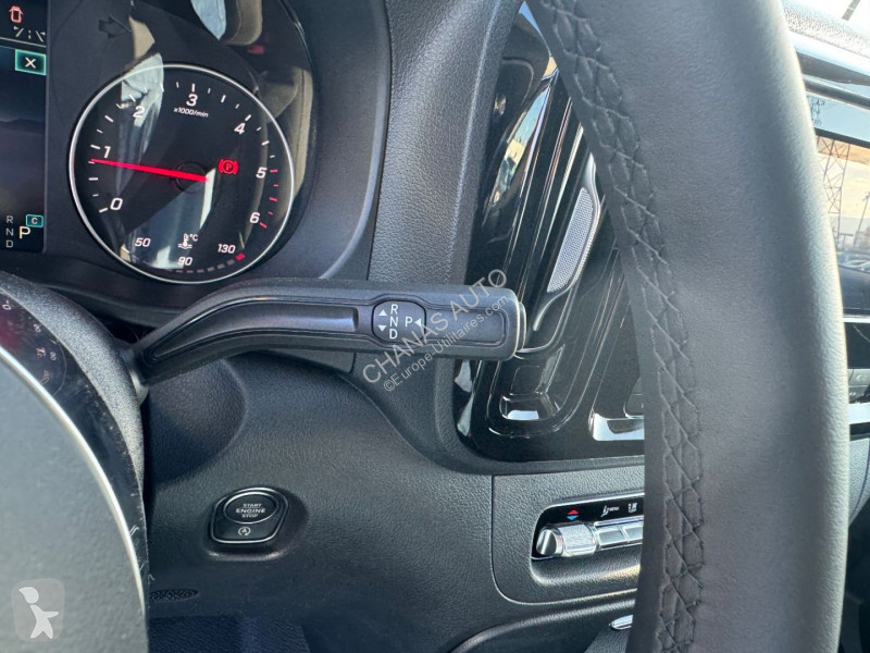 عربة نفعية Mercedes SELECT 9G-TRONIC