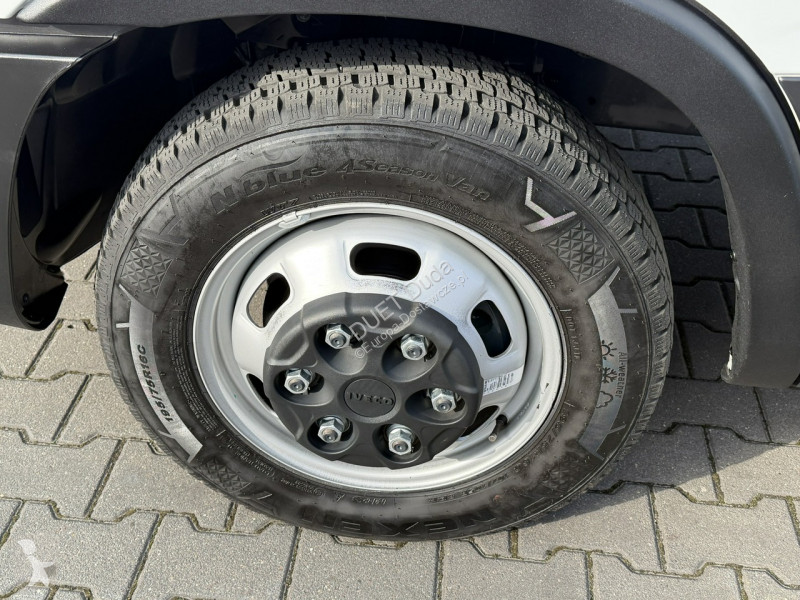 Furgoneta Iveco 35C16 V