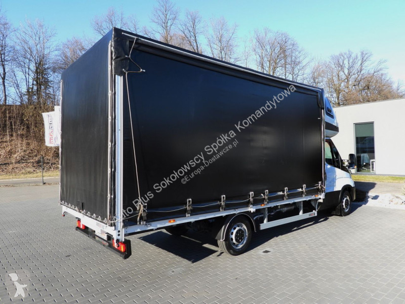 Furgoneta Iveco 35S18 DAILY
