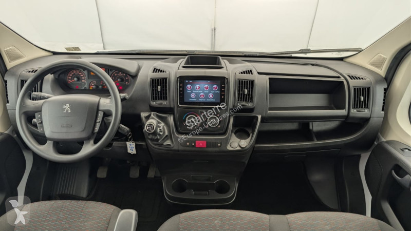 Véhicule utilitaire Peugeot  BOXER FOURGON