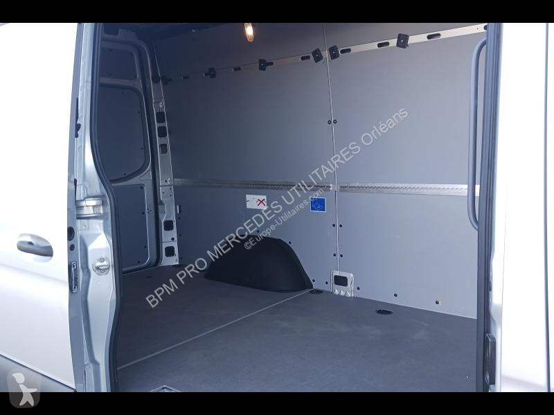 Véhicule utilitaire Mercedes Fg 317 CDI 37 3T5...