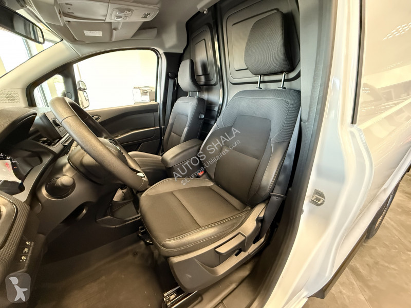 عربة نفعية Renault KANGOO VAN / PRIX HT 11...