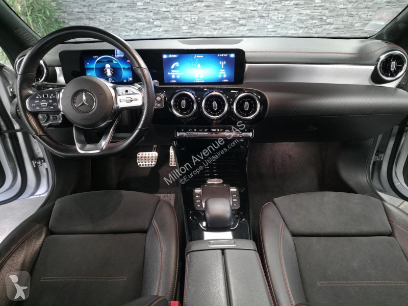 Véhicule utilitaire Mercedes CLA Shooting Brake...