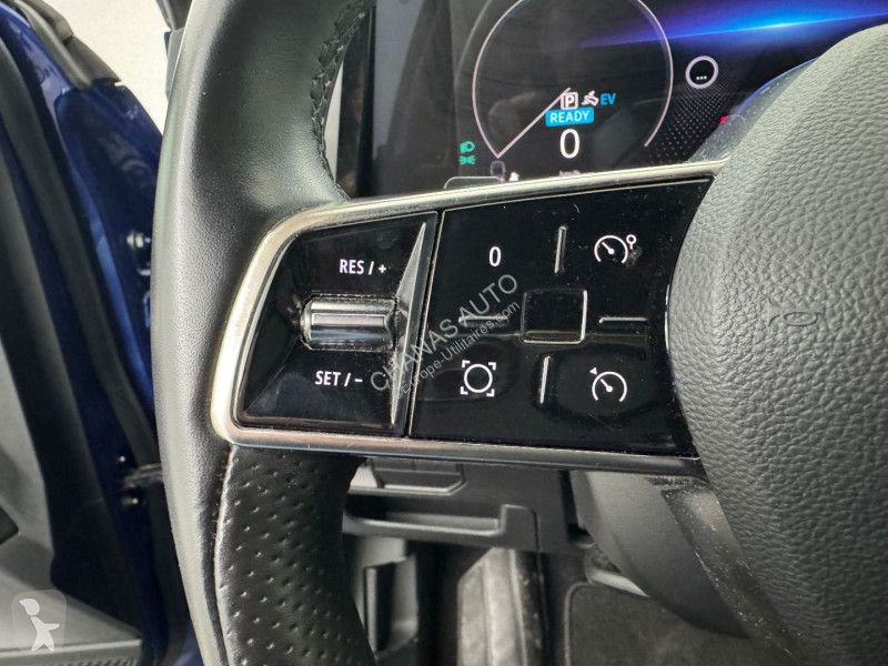 Véhicule utilitaire Renault 1.2 E-Tech 200 HEV...