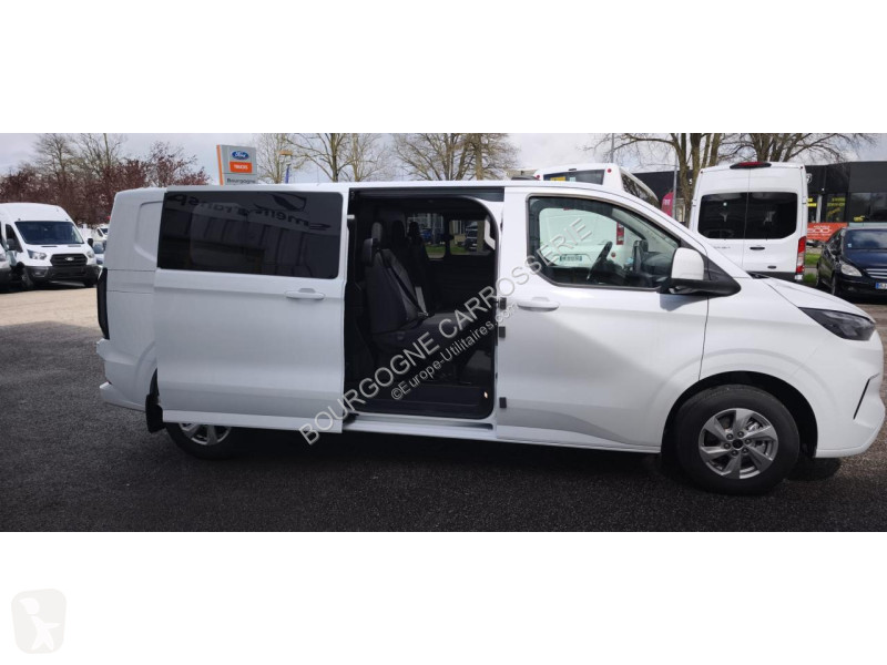 Véhicule utilitaire Ford TRANSIT CUSTOM 2.0...
