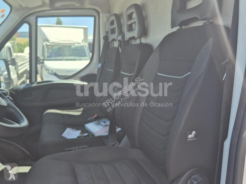 Furgoneta Iveco  DAILY 35S16 12M3