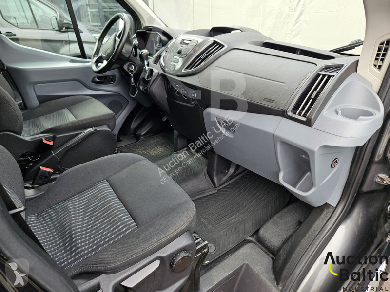 Коммерческий автомобиль Ford