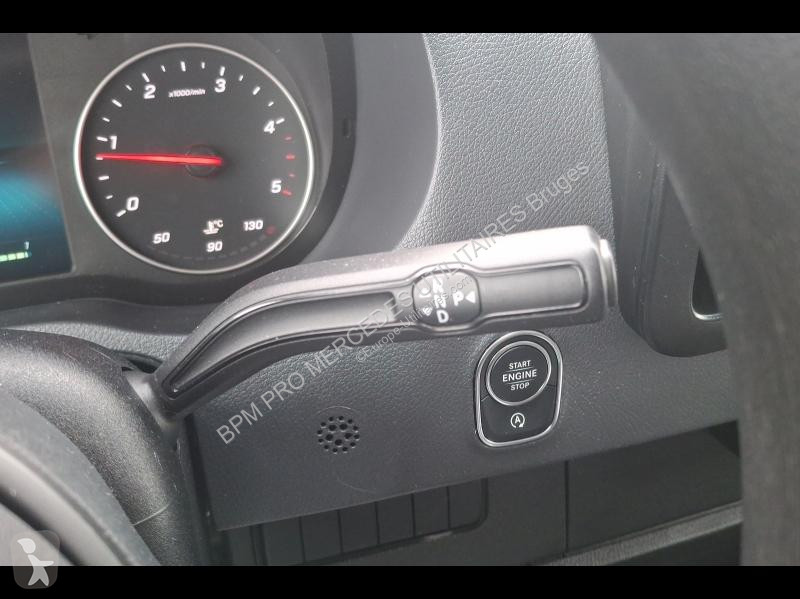 عربة نفعية Mercedes