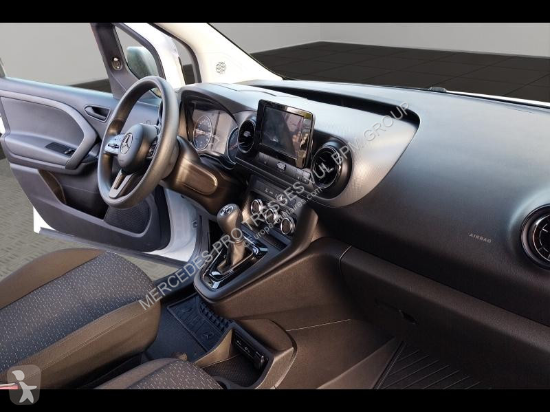 عربة نفعية Mercedes e Long Pro