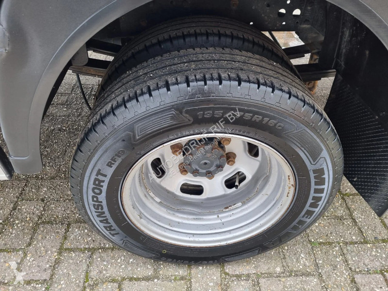 Nyttofordon Iveco 35C18 3.0D Open Laadbak 4.12...