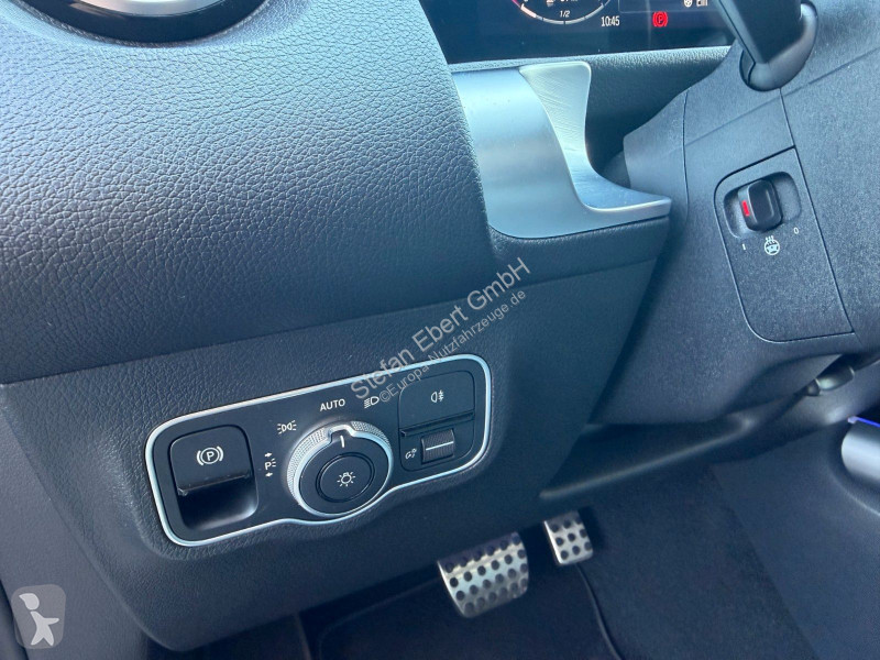عربة نفعية Mercedes GLB  4M AMG...