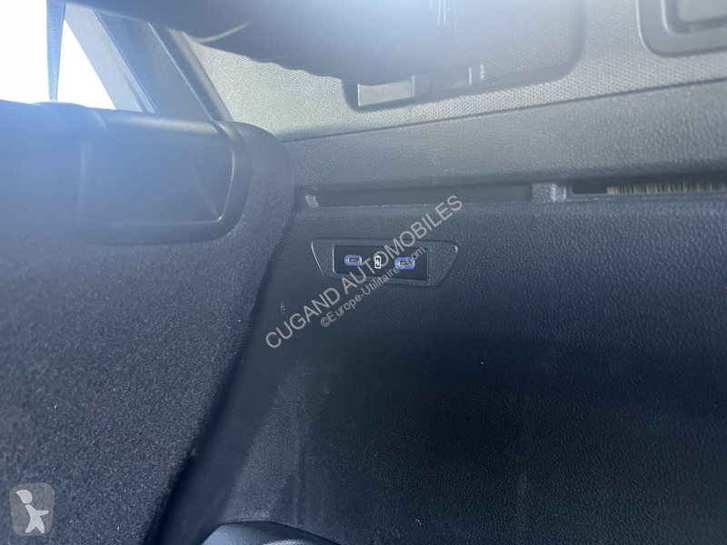 عربة نفعية Renault ESPACE VI 1.2 E-TECH FULL...