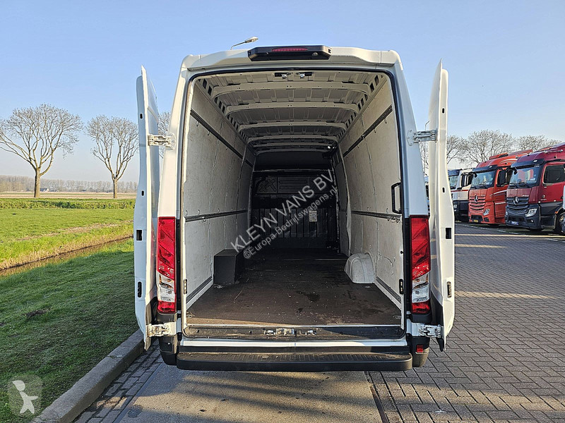 Furgoneta Iveco 35S16 L4H2 Navi Camera AC!