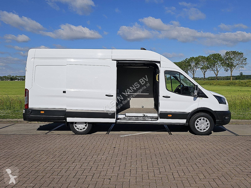 Véhicule utilitaire Ford 2.0 L4H3 RWD Trekhaak