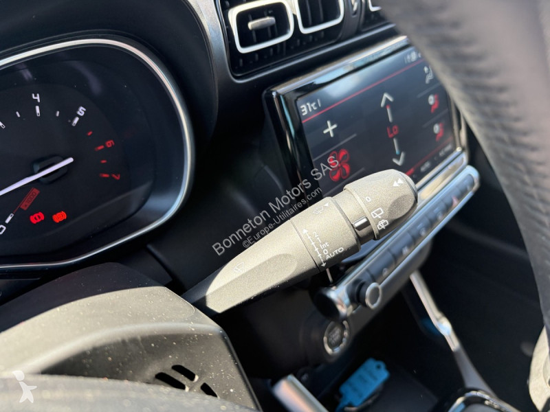 عربة نفعية Citroën C3 PureTech 110 BVM6 MAX