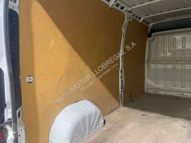 عربة نفعية Opel