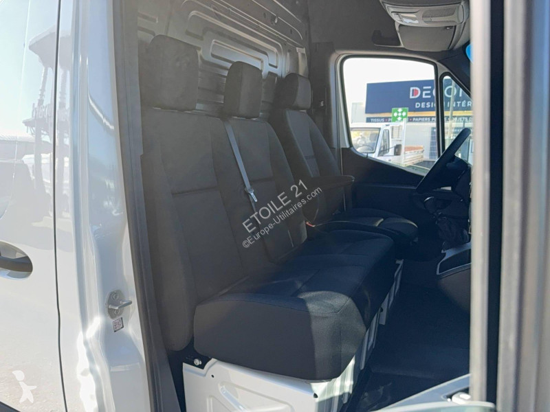 عربة نفعية Mercedes SPRINTER FGN 317 CDI 43...
