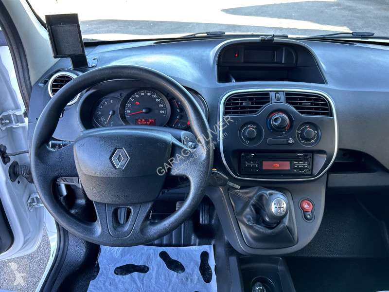 Véhicule utilitaire Renault Maxi Grand Volume...