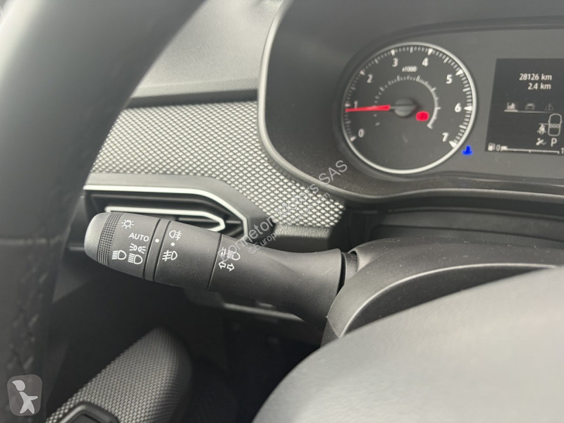 Samochód dostawczy Dacia (3) Expression TCe 90 CVT