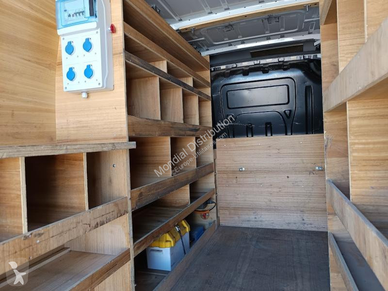 Furgoneta Renault F3500 L2H2 DCI 135 GRAND CONFORT