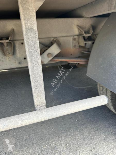 Furgoneta Iveco  35C18