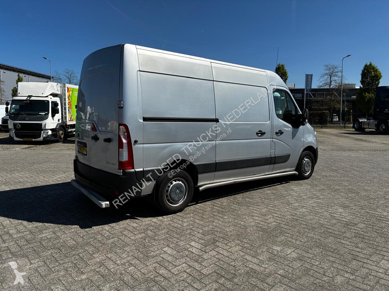 Furgoneta Renault 150.35 L2 H2 2.3 Dci, Airco,...
