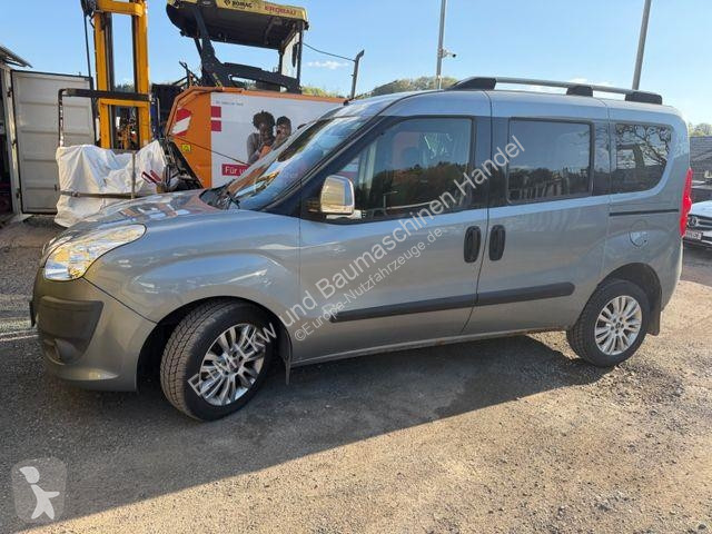 عربة نفعية Fiat Doblò Emotion