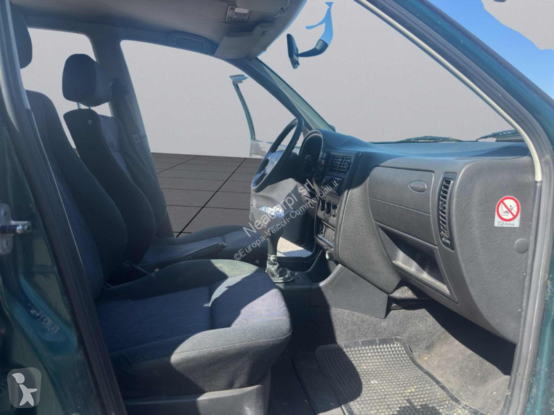 Volkswagen  Transporter