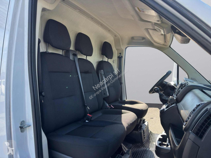 Veicolo commerciale Peugeot