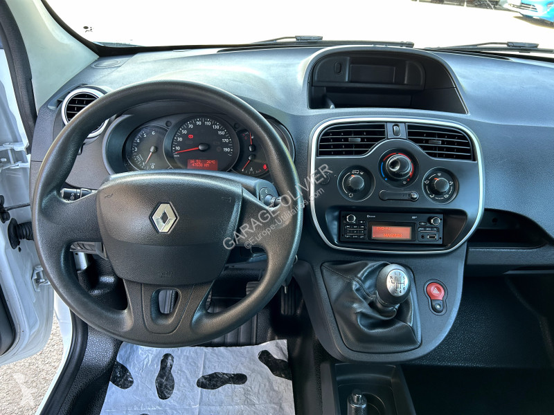 Véhicule utilitaire Renault Maxi Grand Volume...