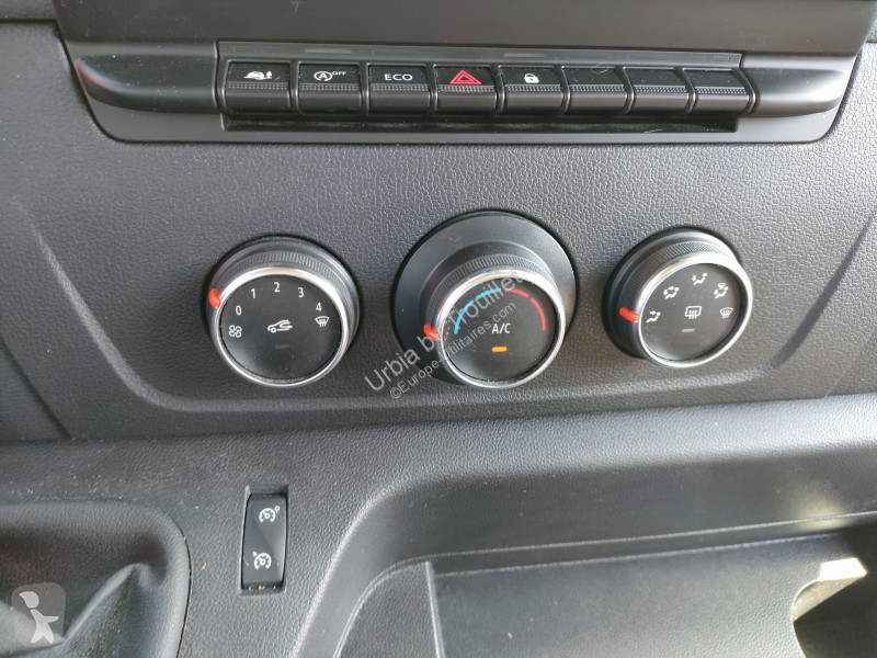 Véhicule utilitaire Renault FRIGO 12M3 CAISSE...