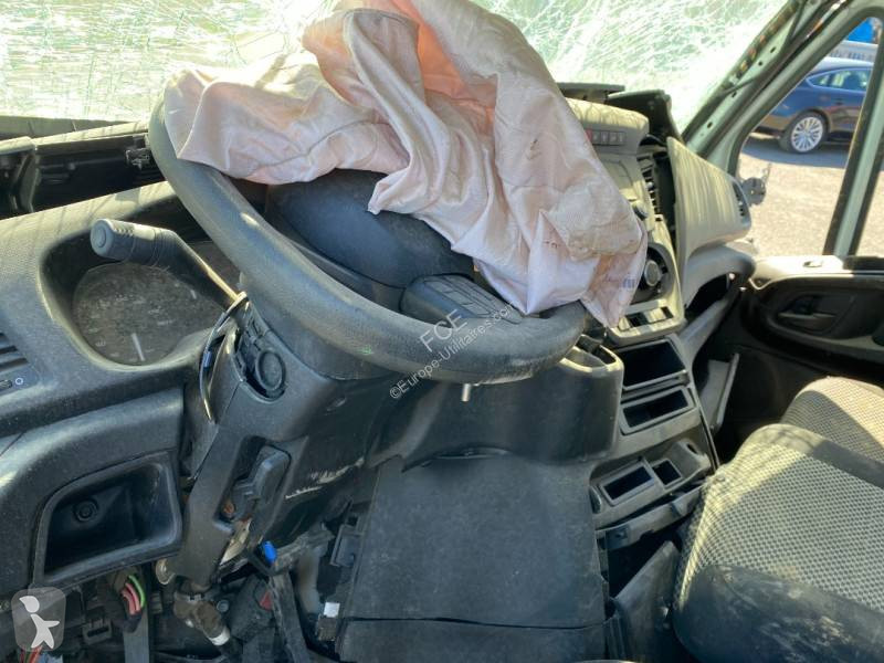 Véhicule utilitaire Iveco