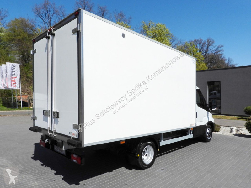 Furgoneta Iveco 35C16 DAILY