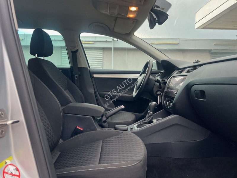 عربة نفعية Skoda OCTAVIA COMBI 1.4 TSI 150CH...
