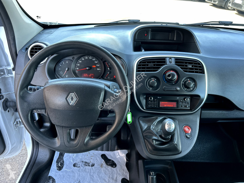 Véhicule utilitaire Renault Maxi Grand Volume...