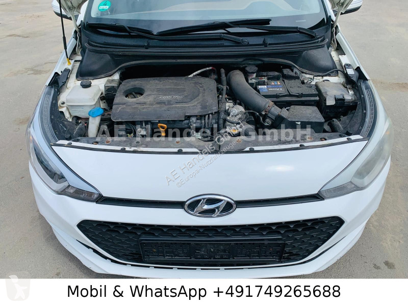 Samochód dostawczy Hyundai i20 blue Trend 1,4 L...