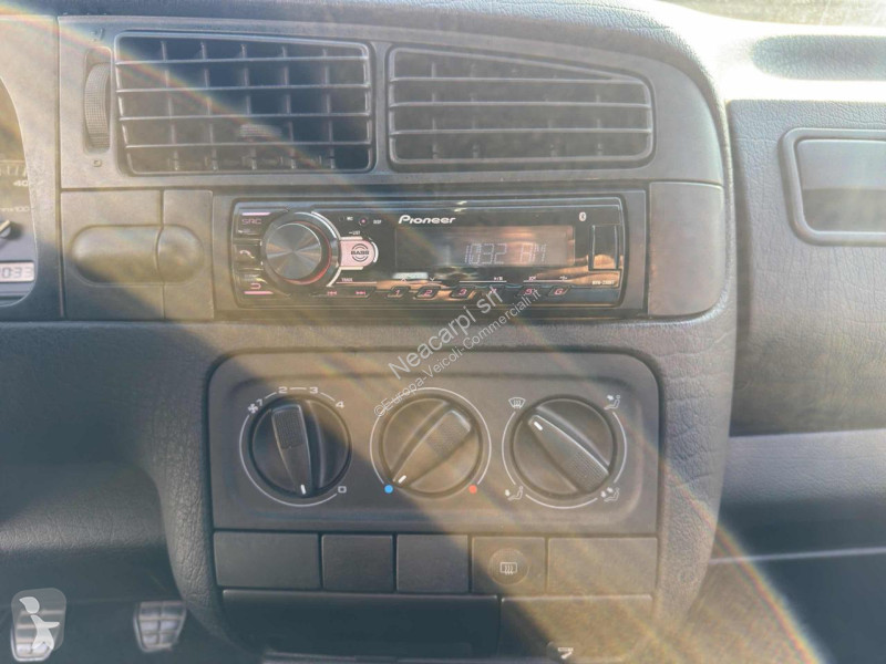 Volkswagen  Transporter